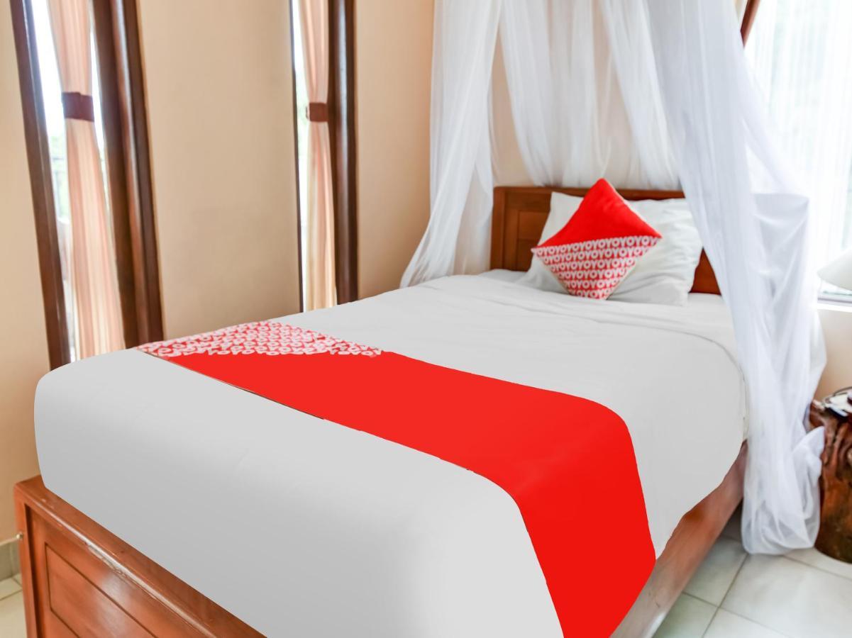 Oyo 91228 Griya Siena Hotel Munduk Eksteriør billede