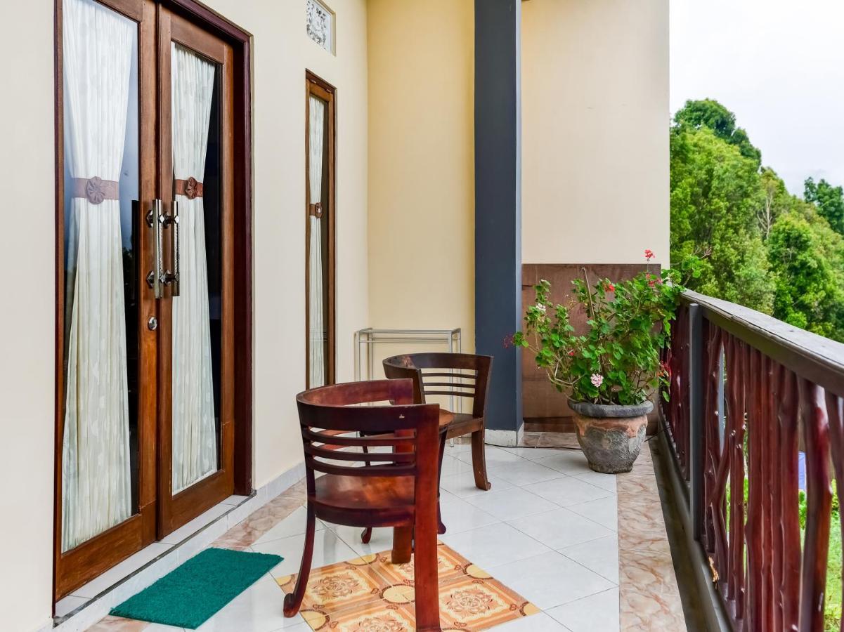 Oyo 91228 Griya Siena Hotel Munduk Eksteriør billede